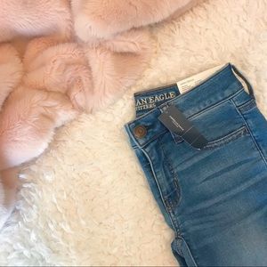 NWT AE Mid Wash Jeans